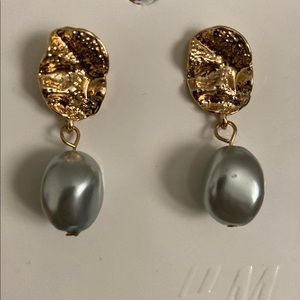 H&M gold and pearl drop earrings